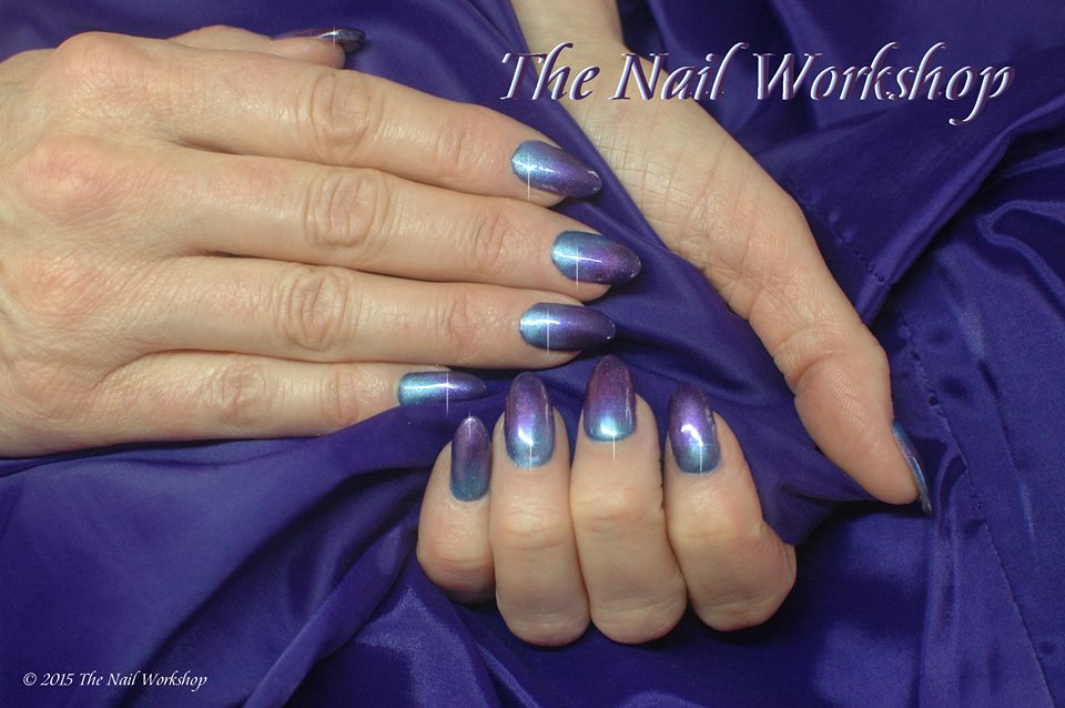  Gel II Another World with Chrome Pigment Ombre